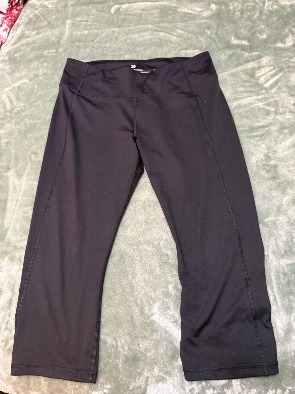 All in motion workout capris